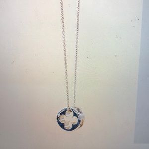 Louis Vuitton Empreinte pendant necklace